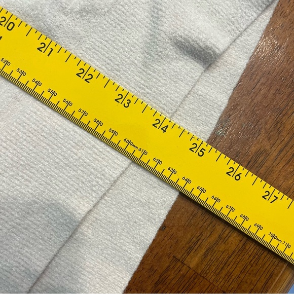 Barefoot Dream CozyChic Ultra lite cream v neck sweater size small - Picture 6 of 8